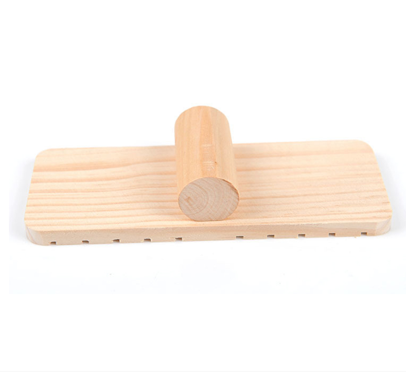 Round wooden pivot