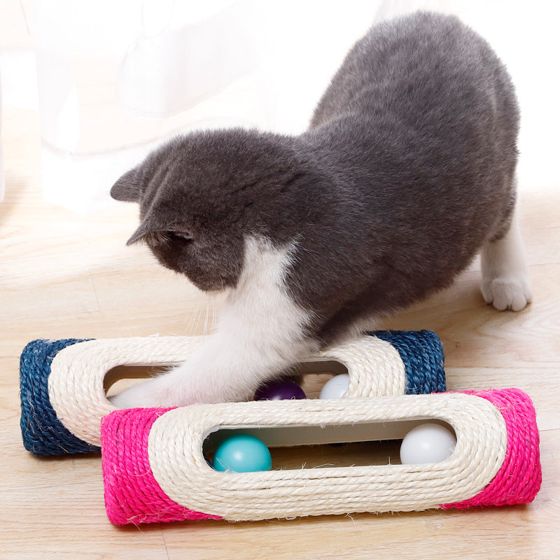 Sisal Roller Cat Toy with 3 Balls
