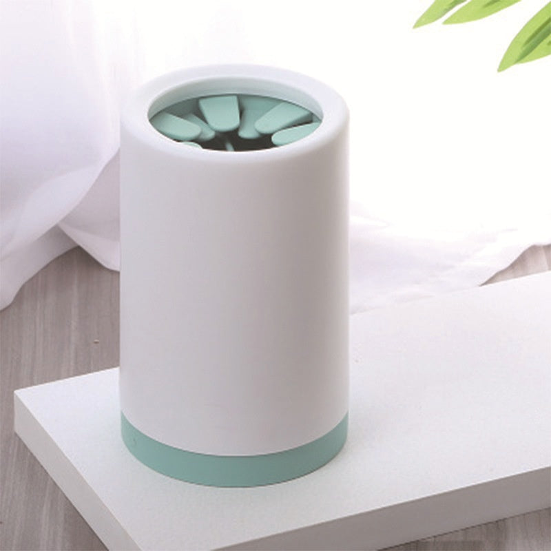 Paw cleaner cup with green insert