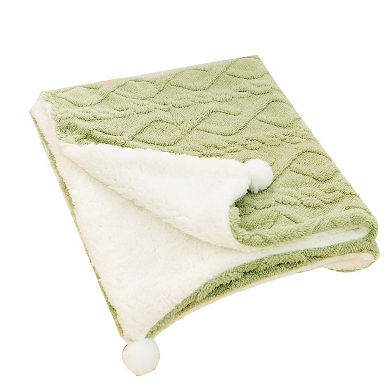 Textured Flannel & Sherpa Pet Blanket