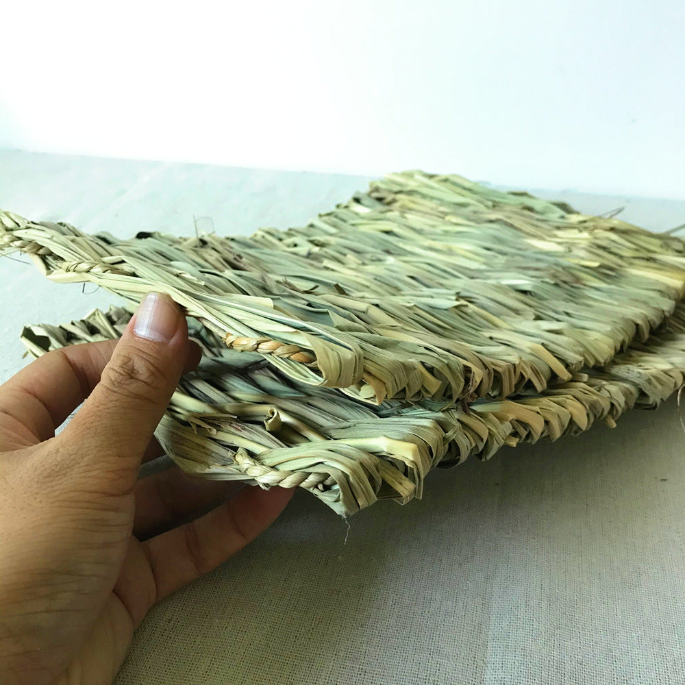 Woven Grass Mats for Rabbits & Guinea Pigs