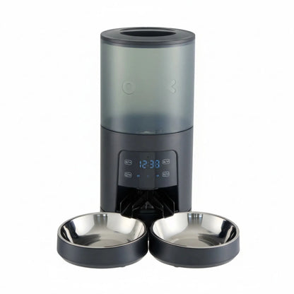 Automatic feeder with two stainless bowls